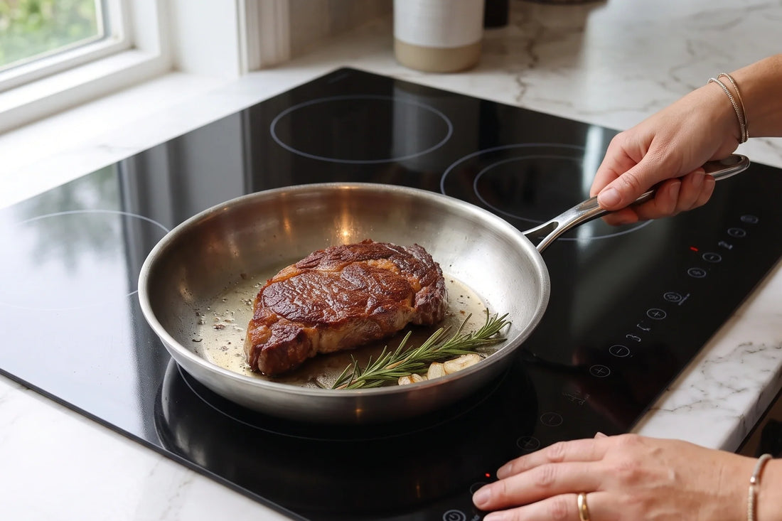 Ribeye bakken in een RVS koekenpan