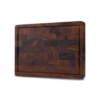 Houten snijplank walnoot kopshout 35×25×3,2 cm, schuin van voren gezien