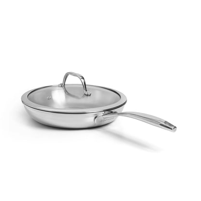 SOPHIOR RVS koekenpan 24 cm met glazen deksel en SOPHIOR-logo zichtbaar
