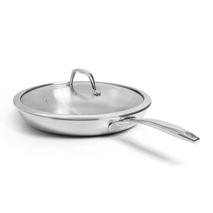 SOPHIOR RVS koekenpan 28 cm met glazen deksel en SOPHIOR-logo zichtbaar