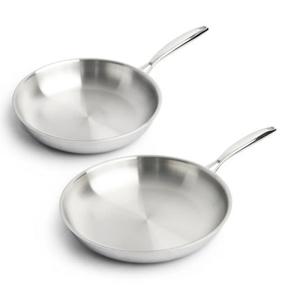 RVS Koekenpannenset Ø24 en Ø28 cm, beide pannen schuin van bovenaf