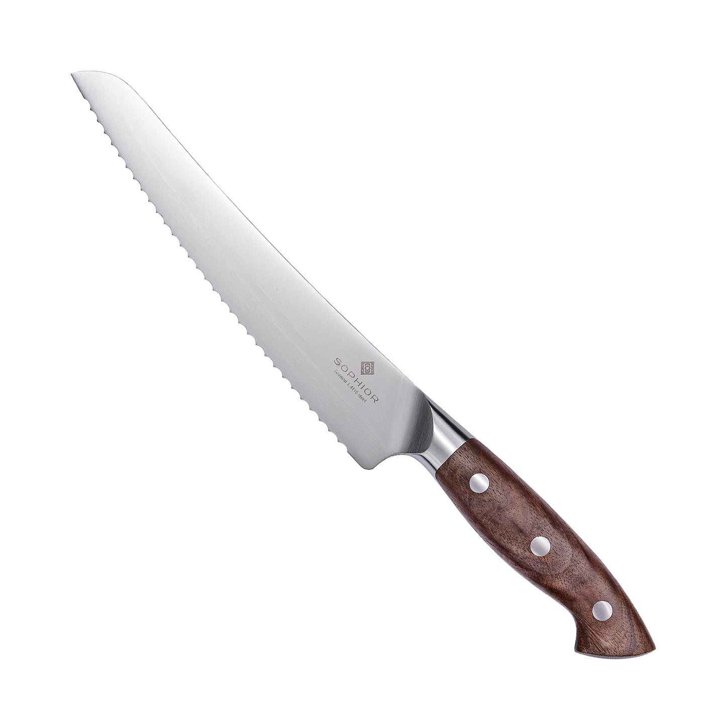 Broodmes 22 cm schuin aanzicht met getande RVS lemmet en walnoothouten handvat